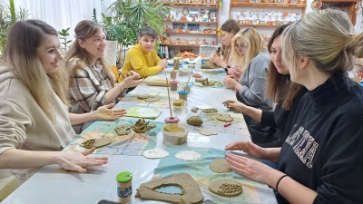 Майстер-клас.Ліплення з глини для представників Благодійного фонду "Посмішка ЮА"